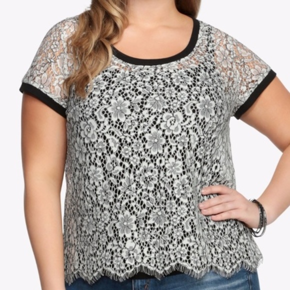 torrid Tops - Torrid Floral Lace Top Size 5X